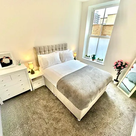 Contemporary Charm By The Quay With Garden Apartment Poole Exterior photo