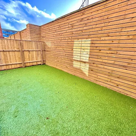 Contemporary Charm By The Quay With Garden Apartment Poole Exterior photo